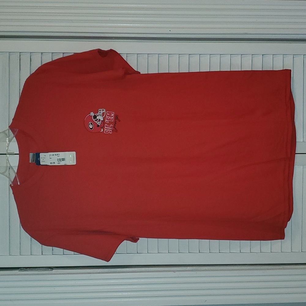 NWT. Georgia Bulldogs Shirt. Sz M.